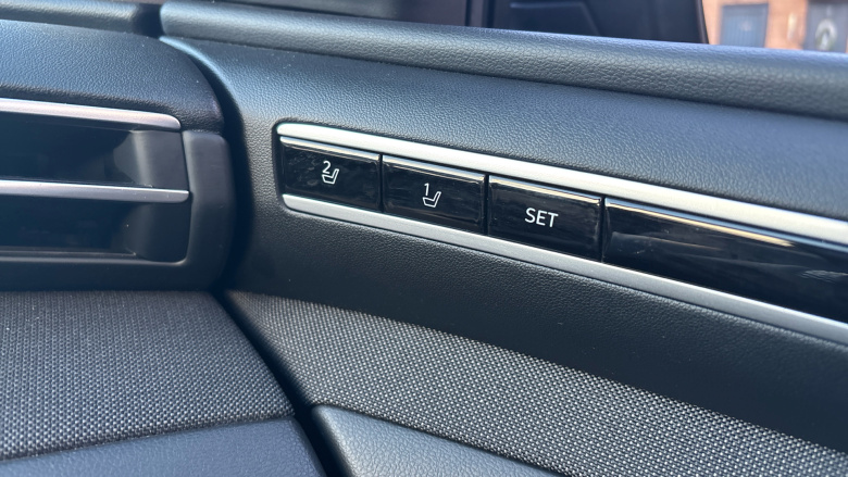 Hyundai TUCSON 1.6 TGDi Hybrid 230 Ultimate 5dr 2WD Auto Hybrid Estate